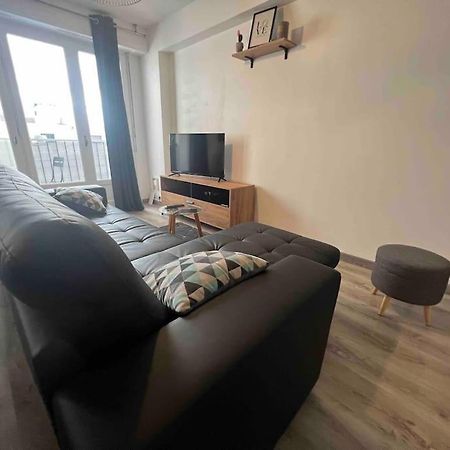 Superbe Appart+Parking Pau- Place Verdun Екстериор снимка